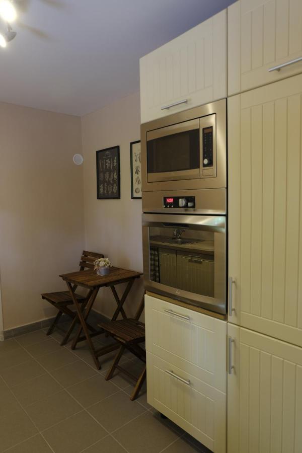 Kajari Apartmanhaz Balatonfőkajár エクステリア 写真